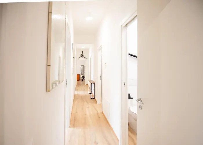 Apartment Bmga L San Paolo Industrial 5bdr Rom