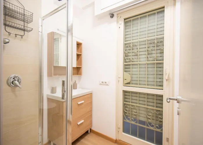 Bmga L San Paolo Industrial 5bdr Apartment *