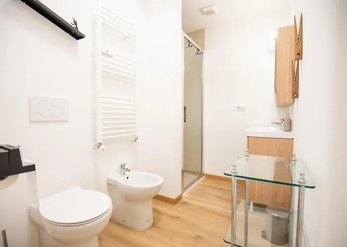 Bmga L San Paolo Industrial 5bdr Apartment *