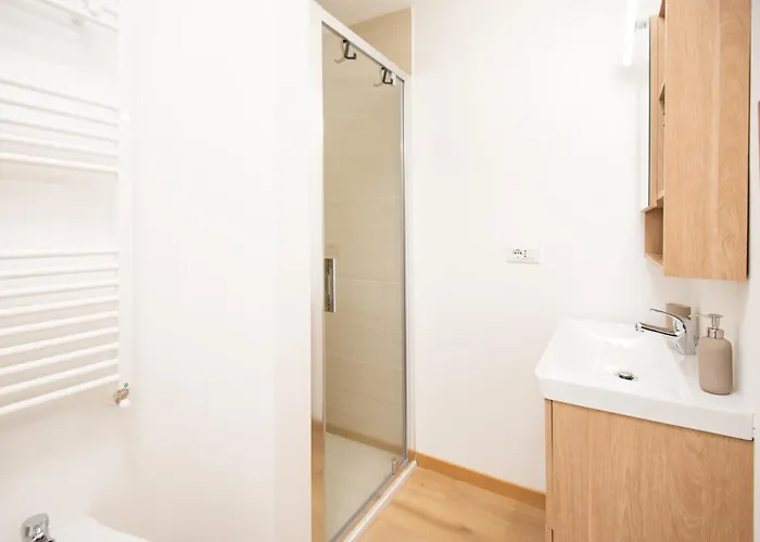 Bmga L San Paolo Industrial 5bdr Apartment Rom